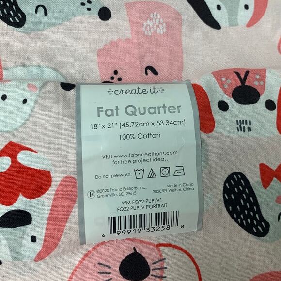 New Create It 18"X21" Valentine Puppy Dog Cotton Fat Quarter FQ Quilting Fabric - Picture 3 of 3